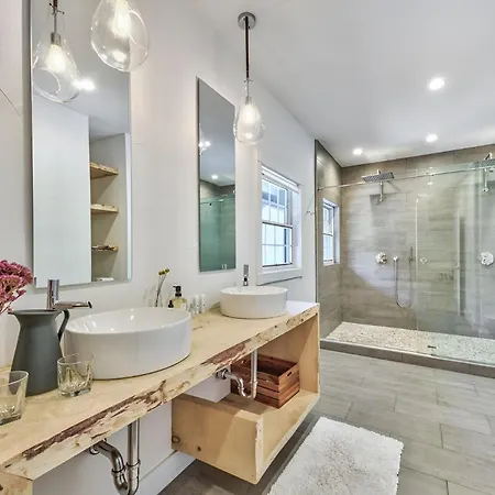 Luxury - - With Jacuzzi Tatil Evi